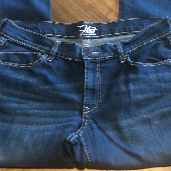 Old Navy the Flirt jeans size 8 long - Picture 2 of 8